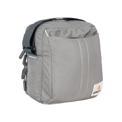 SLEEK 6 L MESSENGER BAG